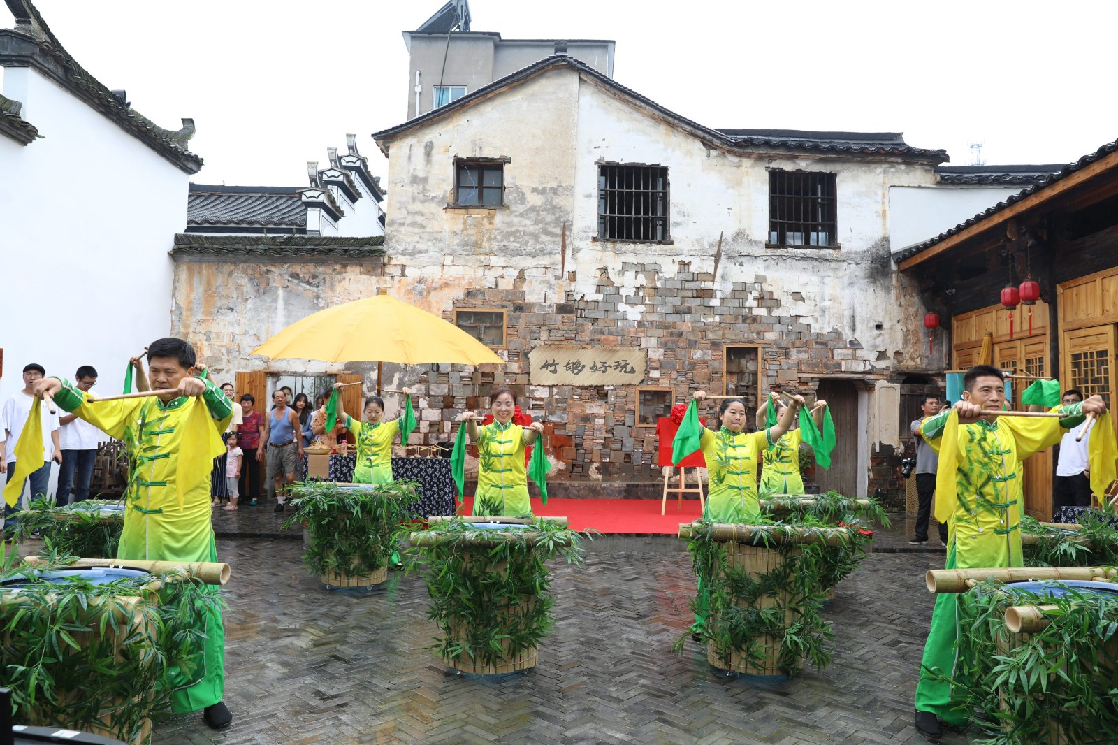 1672881423815634.jpg 竹編大賽暨“竹夠好玩”創(chuàng)新創(chuàng)業(yè)大賽在龍游溪口鎮(zhèn)開賽 (2) (1).jpg