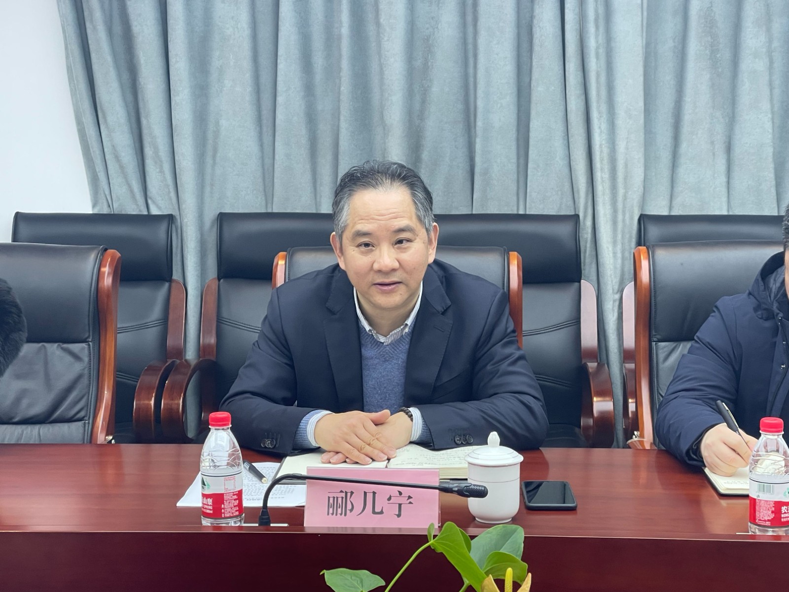 1675904814854662.jpg 大走訪大調(diào)研大服務大解題-酈總.jpg