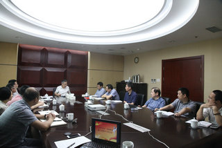 集團公司召開“三嚴三實”教育第二專題學(xué)習(xí)研討會