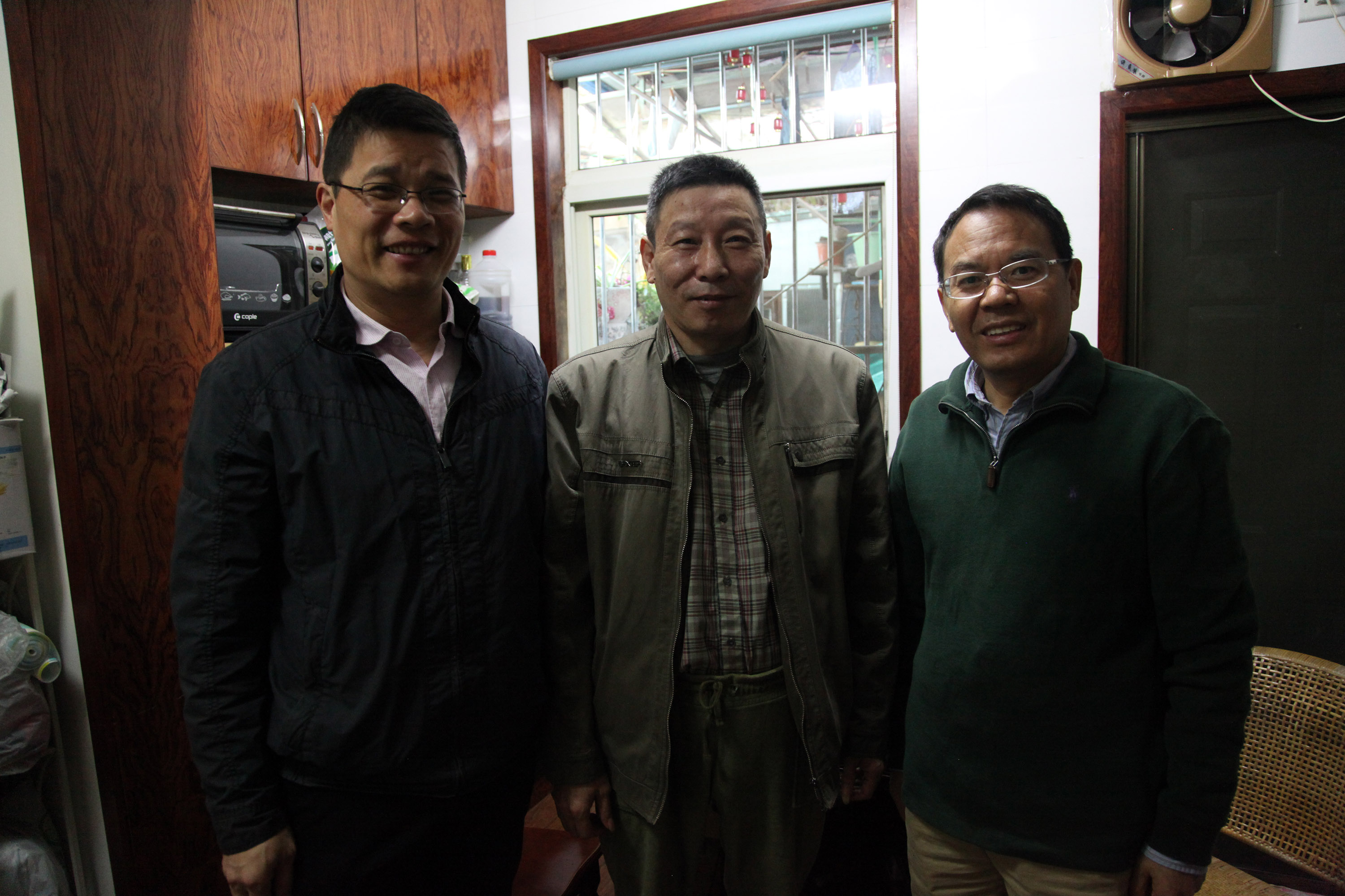 集團(tuán)副總經(jīng)理、黨委委員徐旭陽慰問困難黨員